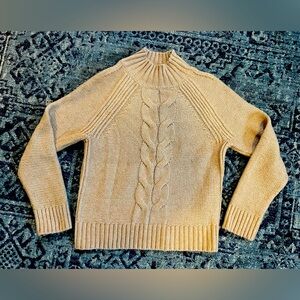 Tommy Hilfiger Cable Knit Sweater Size M
